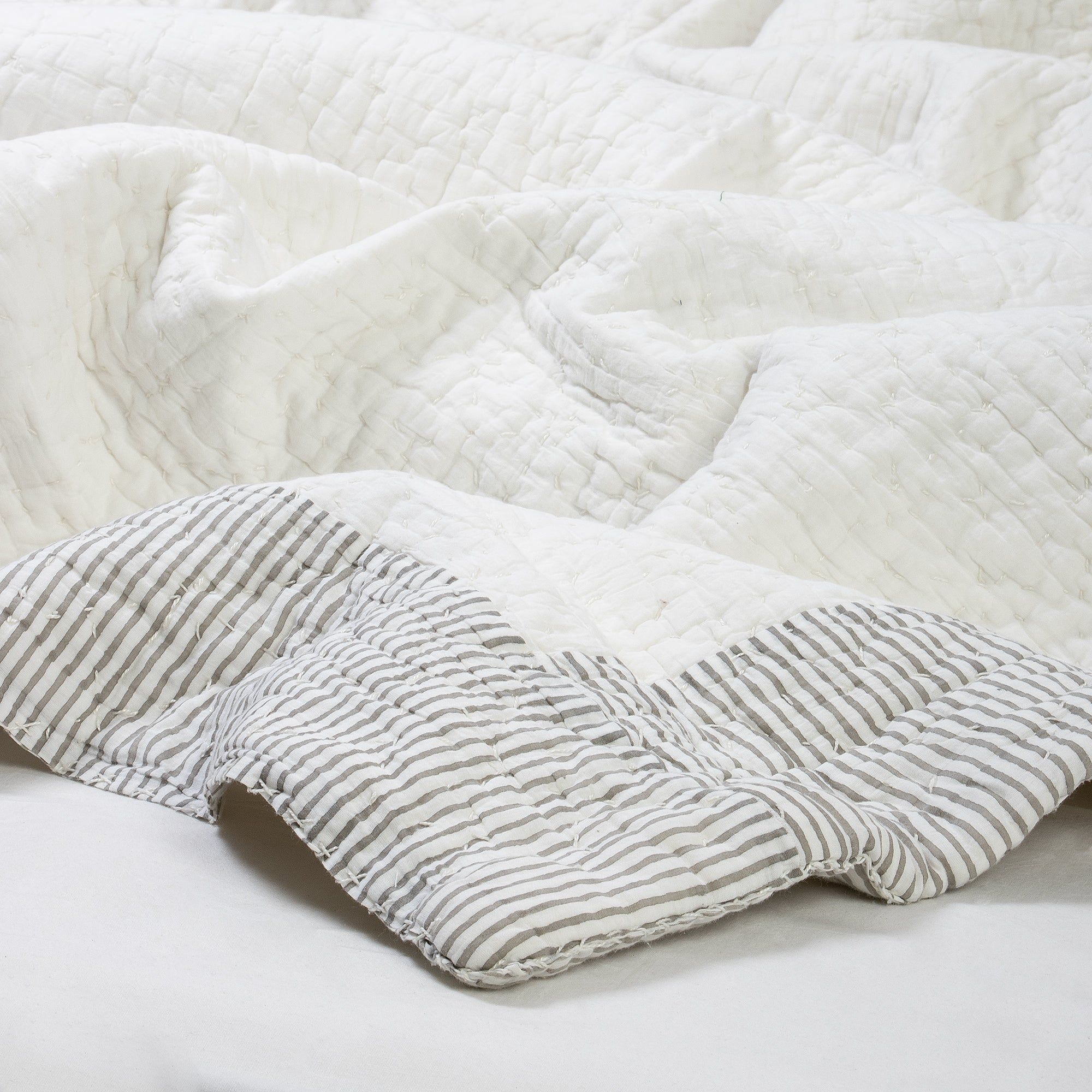 Pure White Cotton Kantha Quilt - Best Blanket For Winter